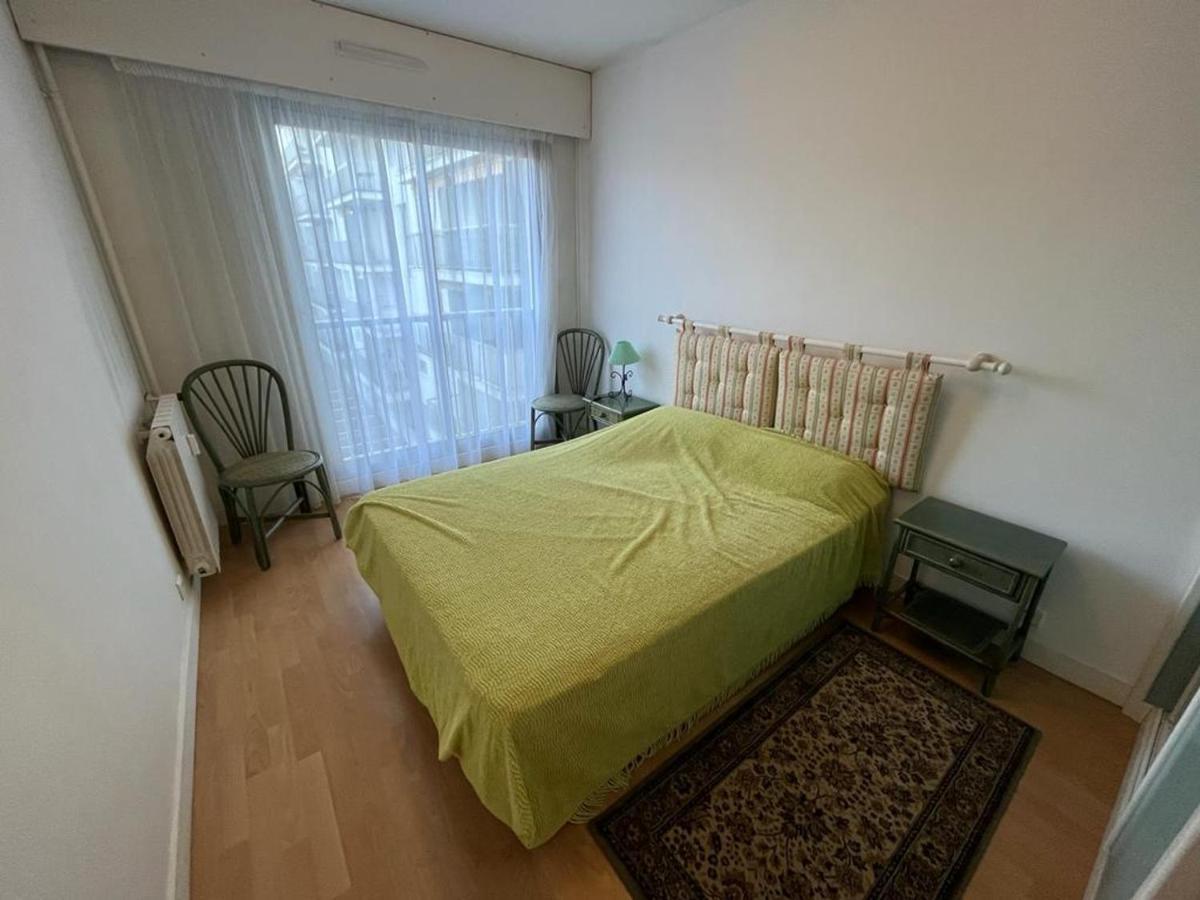 Appartement T4 Avec Parking, Balcon Et Proche Commerces A Biarritz - Fr-1-239-921 Buitenkant foto